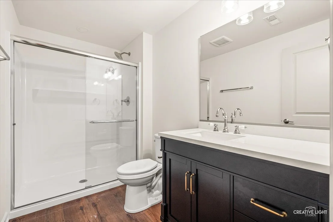 Photo of 676 cumberland Lane
