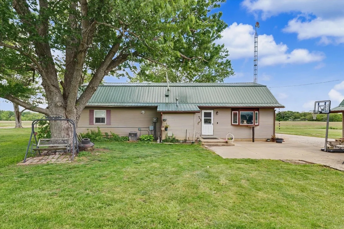 Photo of 1121 County Road 2250