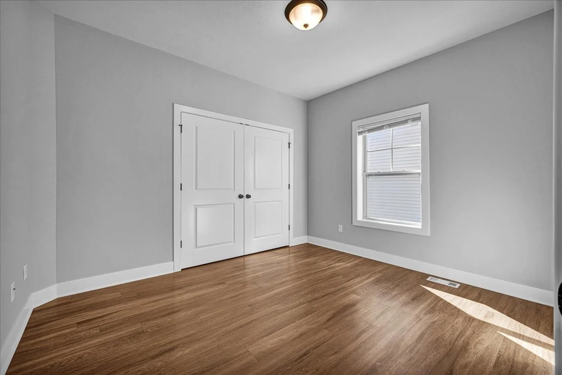 Photo of 1807 Glenbridge Road
