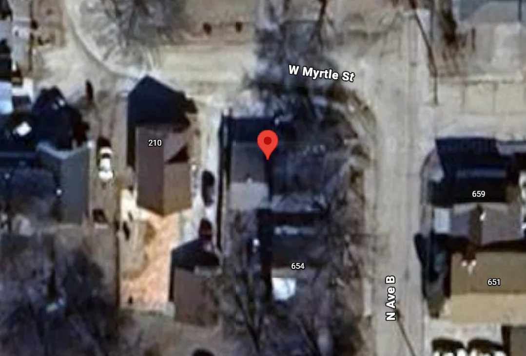 Photo of 666 N Avenue B