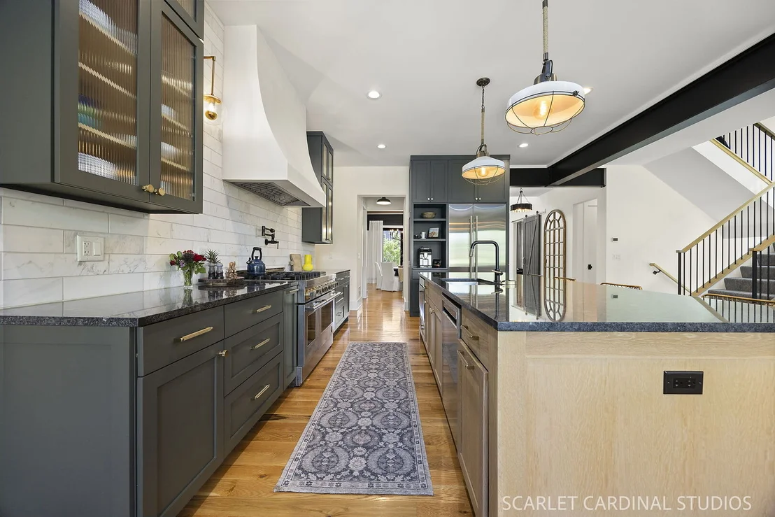 Photo of 1209 N Eagle Street