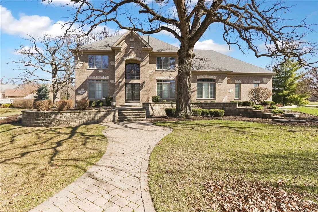 Photo of 519 Litchfield Lane