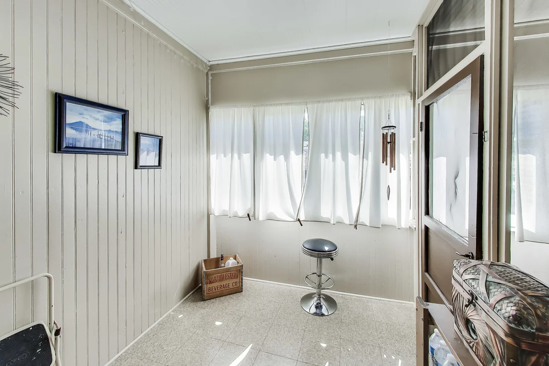 Photo of 934 Circle Avenue