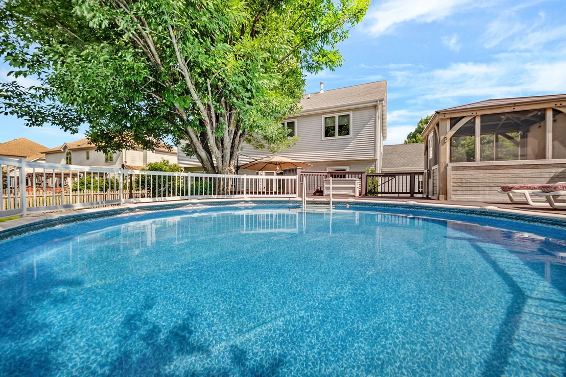 Photo of 24221 Brown Lane