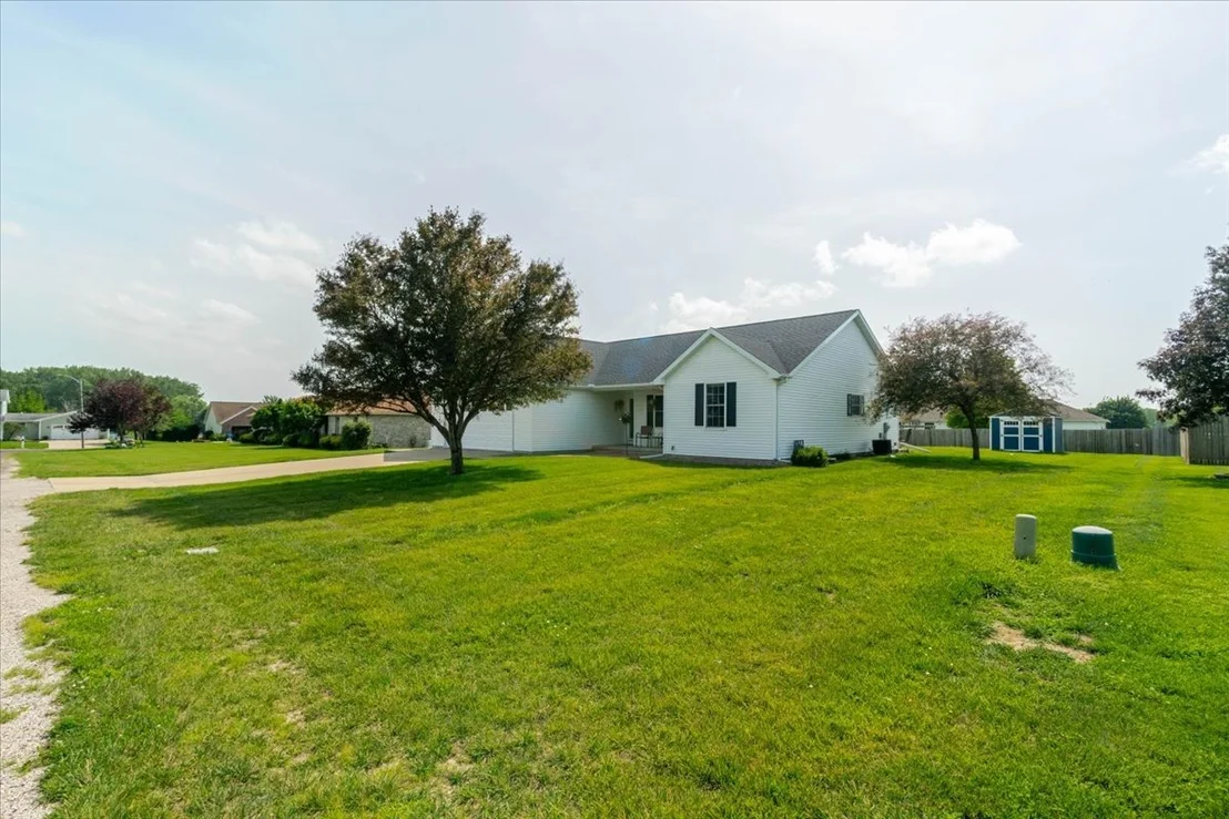 Photo of 412 Sunset Drive