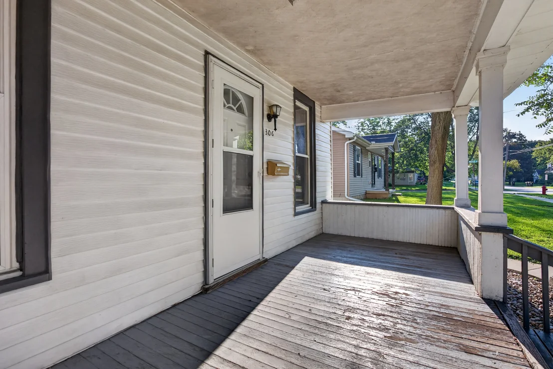 Photo of 306 E Locust Street