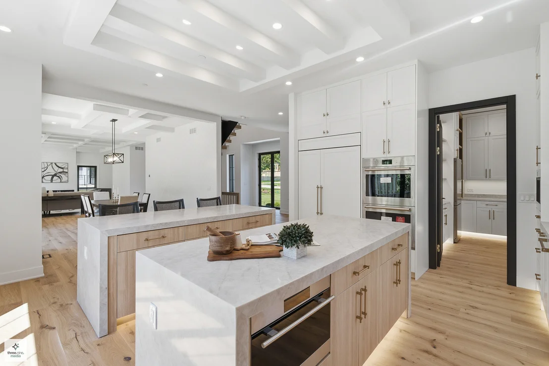 Photo of 424 Forest Edge Drive