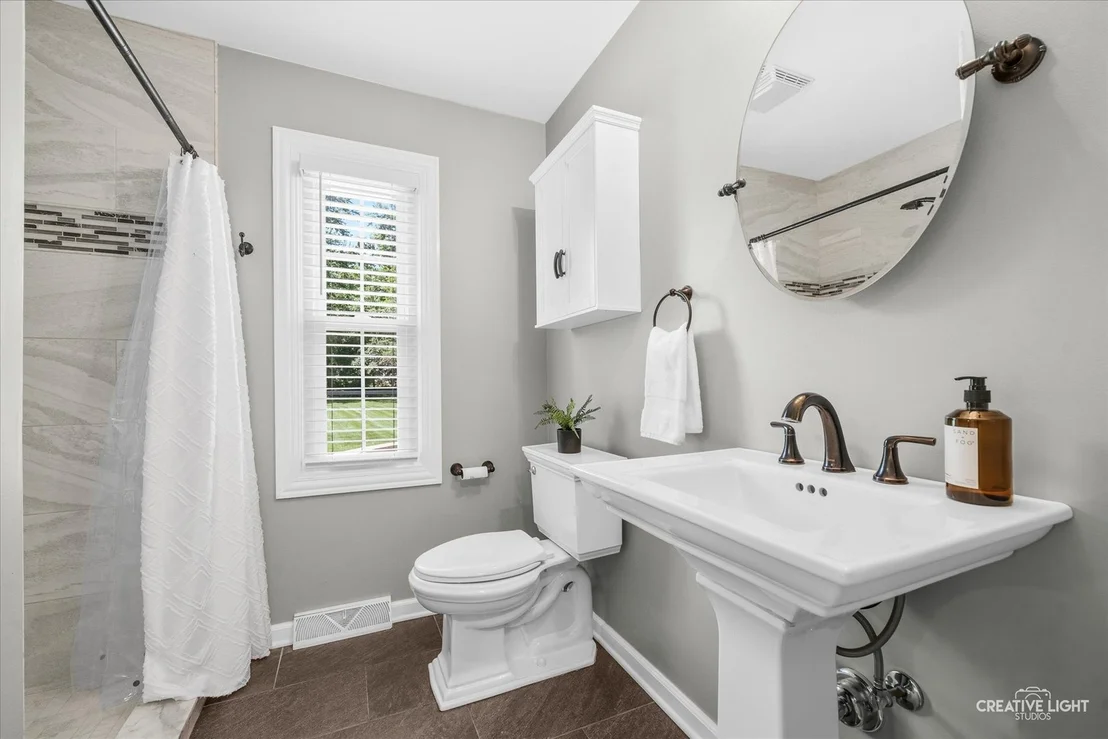 Photo of 3N188 Joan Drive