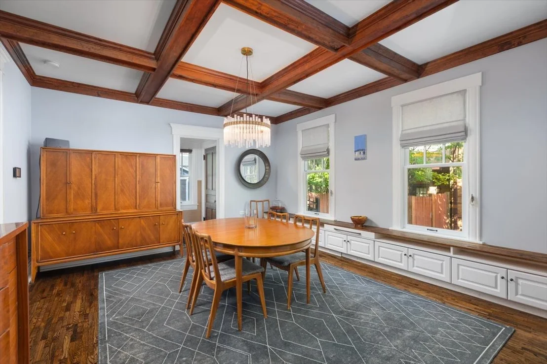 Photo of 321 North Avenue