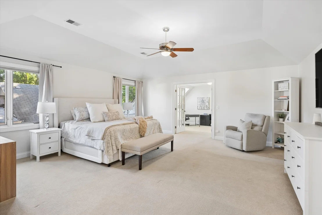 Photo of 403 S Fairview Avenue