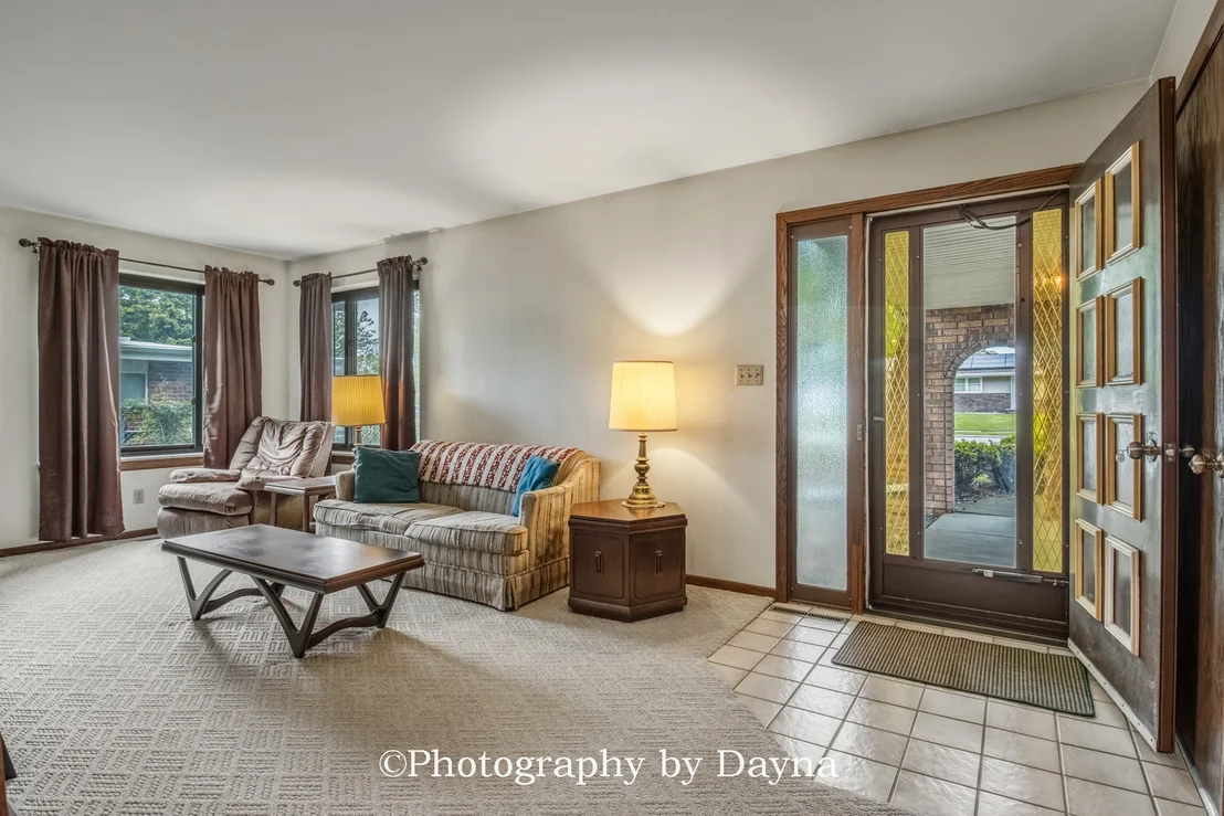Photo of 671 Bisaillon Avenue