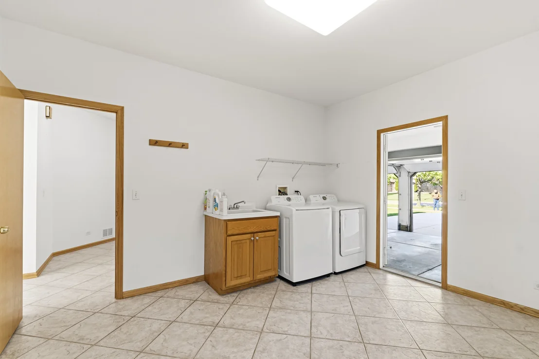 Photo of 546 N 4th Avenue