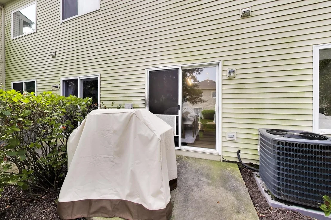 Photo of 17576 Gilbert Drive