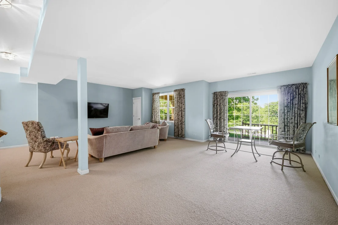 Photo of 720 Viewpointe Drive