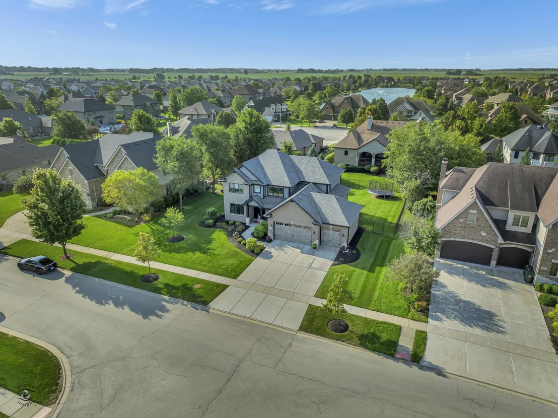Photo of 1973 Edgeview Drive
