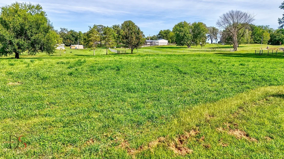 Photo of 779 N 2249th Road