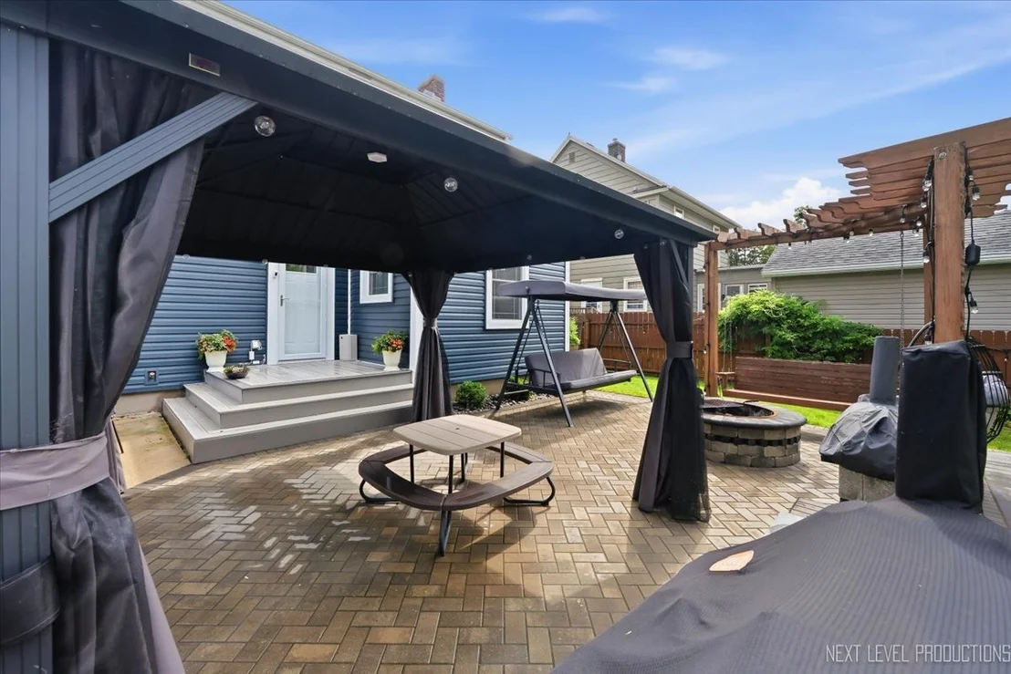 Photo of 354 Jefferson Avenue