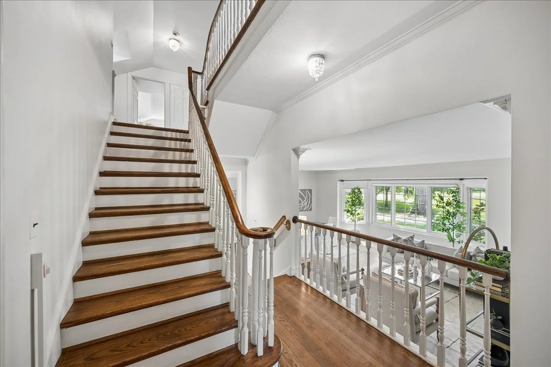 Photo of 1372 Sunview Lane