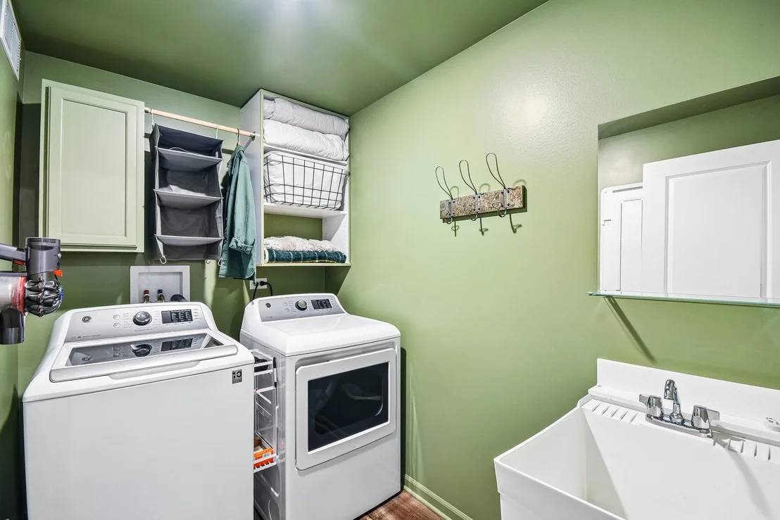 Photo of 588 Cimmaron Circle