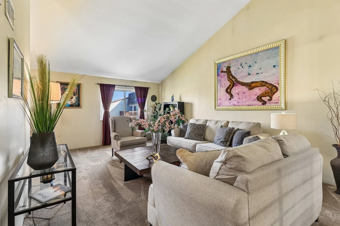 Photo of 739 High Ridge Road
