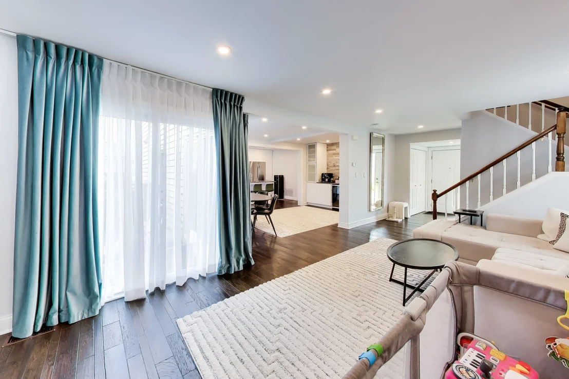 Photo of 772 Buckingham Court