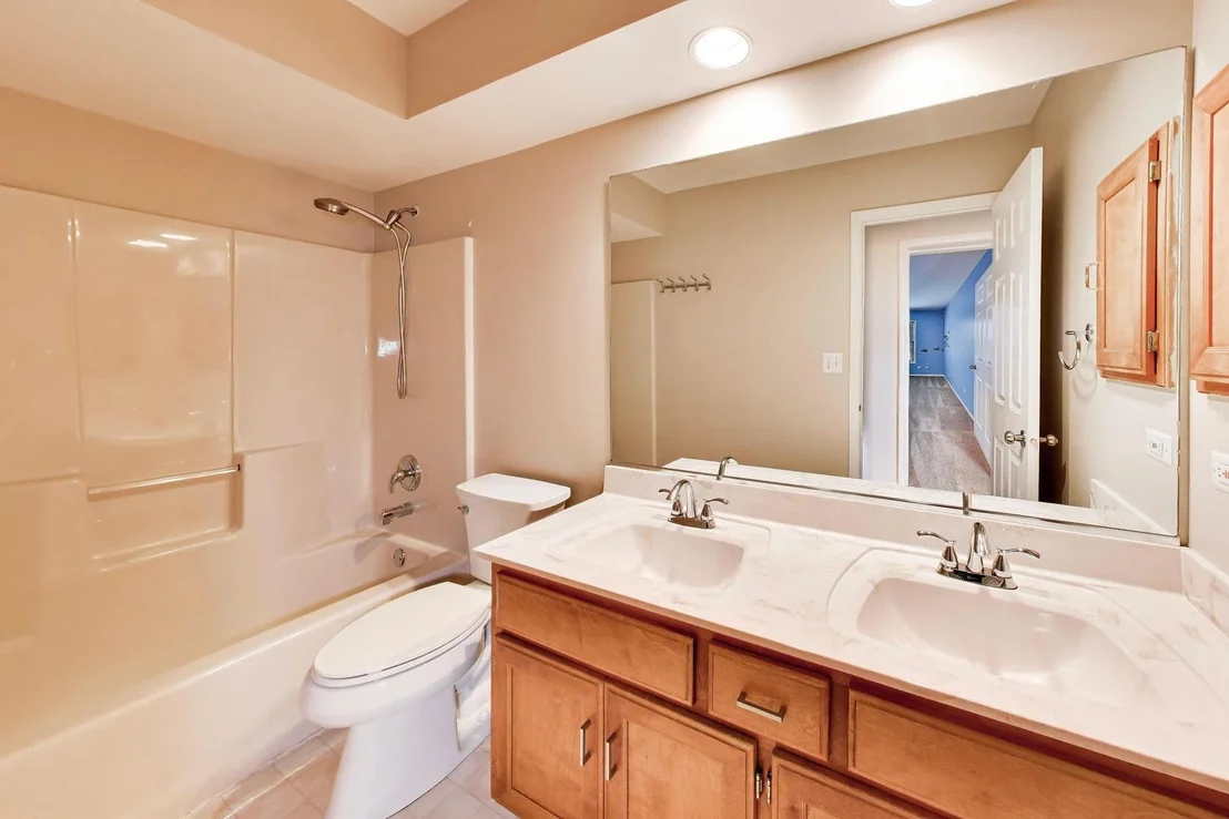 Photo of 840 NAPA Lane