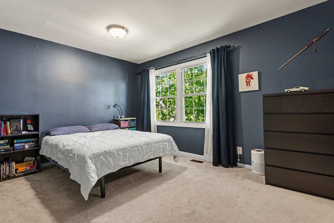 Photo of 640 Clearview Court