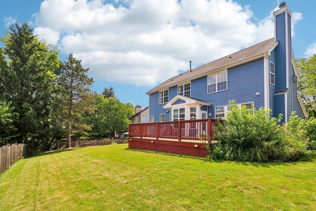 Photo of 6212 Formoor Lane