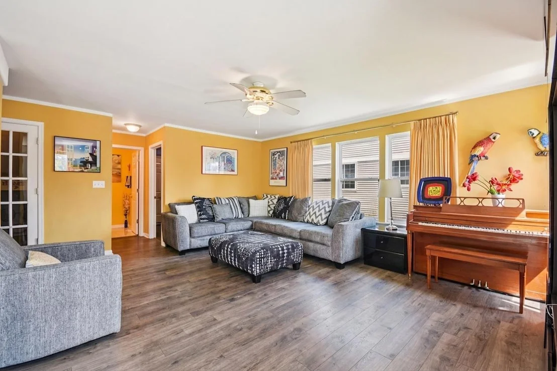 Photo of 1739 Newbridge Circle