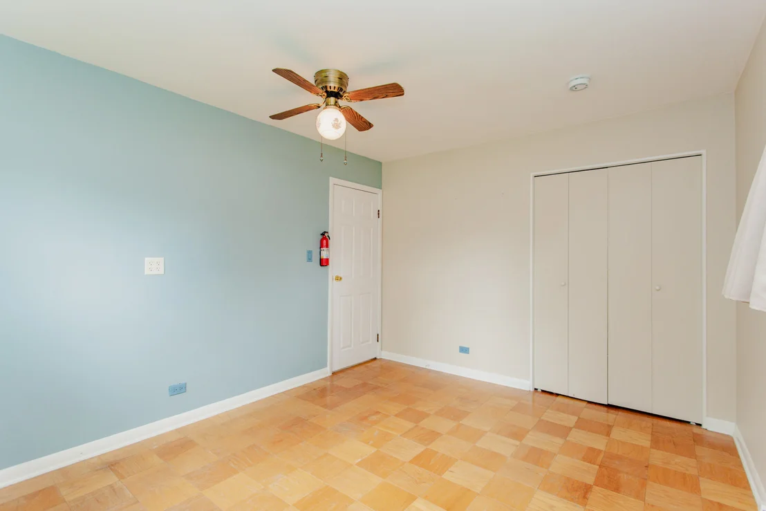 Photo of 818 Leahy Circle