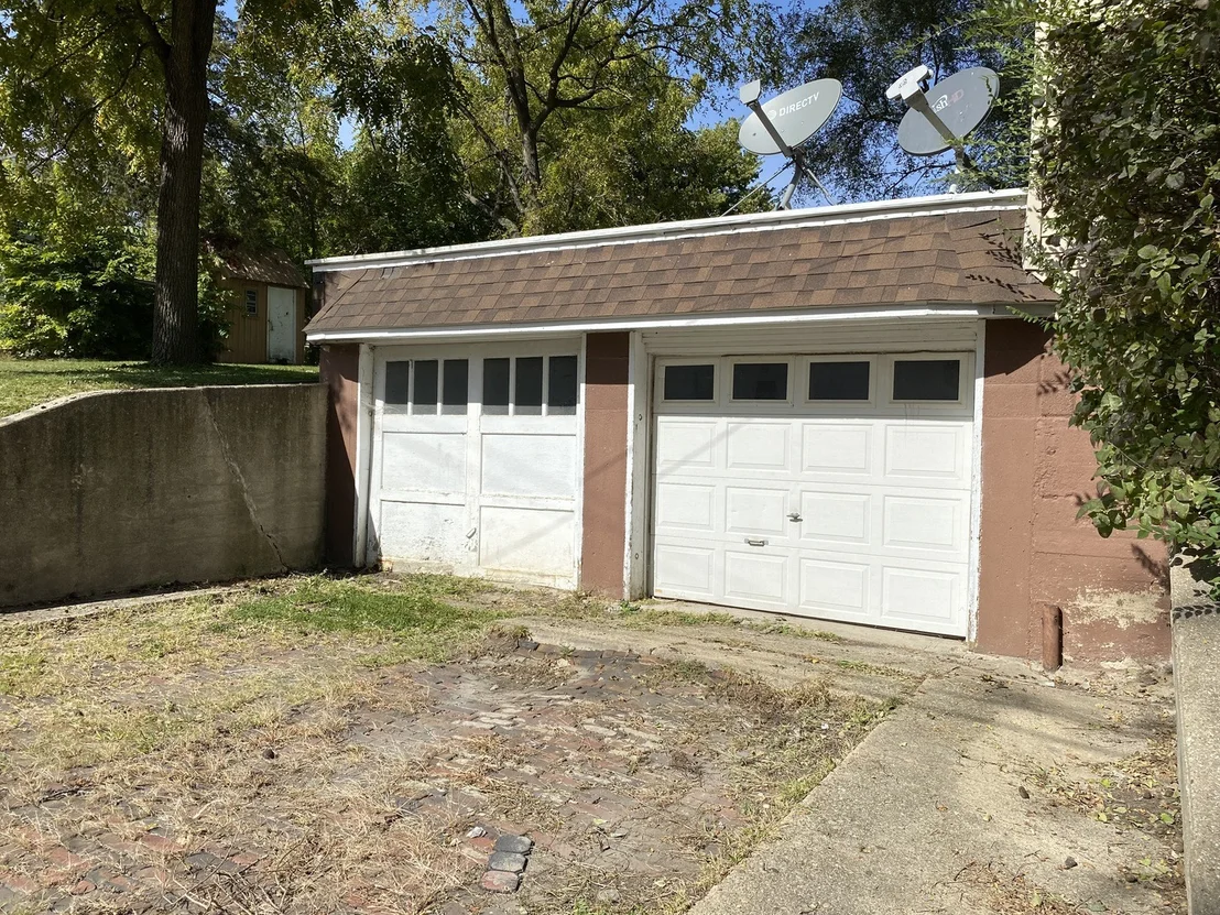 Photo of 1104 Pulaski Street