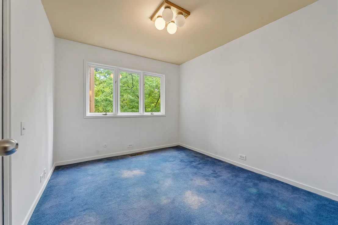 Photo of 560 Thornmeadow Road