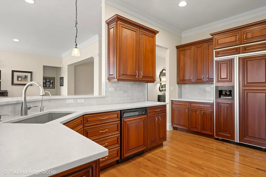 Photo of 1013 Ridgeview Drive