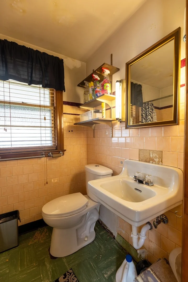 Photo of 2802 Cuyler Avenue