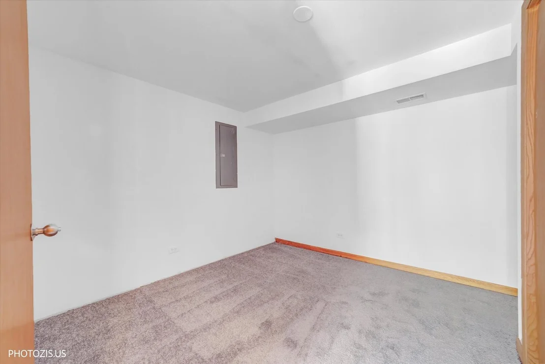 Photo of 970 Ponderosa Lane