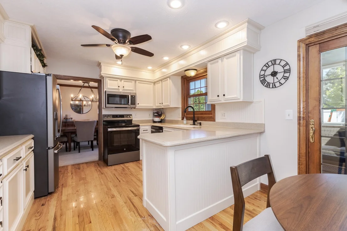Photo of 1614 Barton Drive