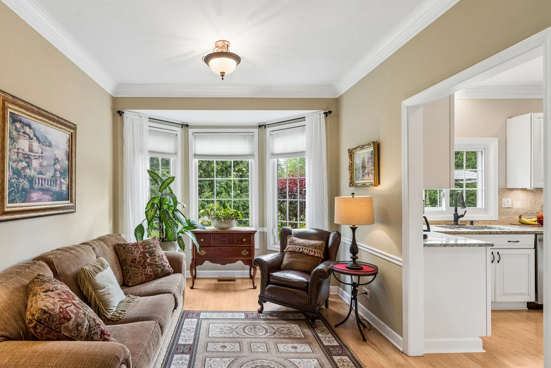 Photo of 687 Rose Lane