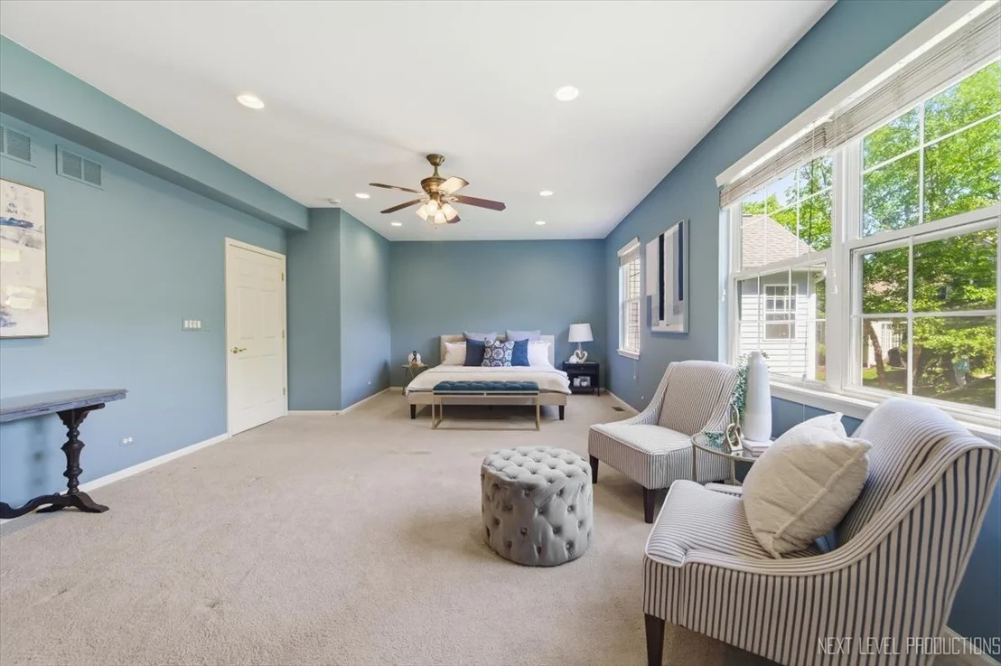 Photo of 865 Cambridge Drive