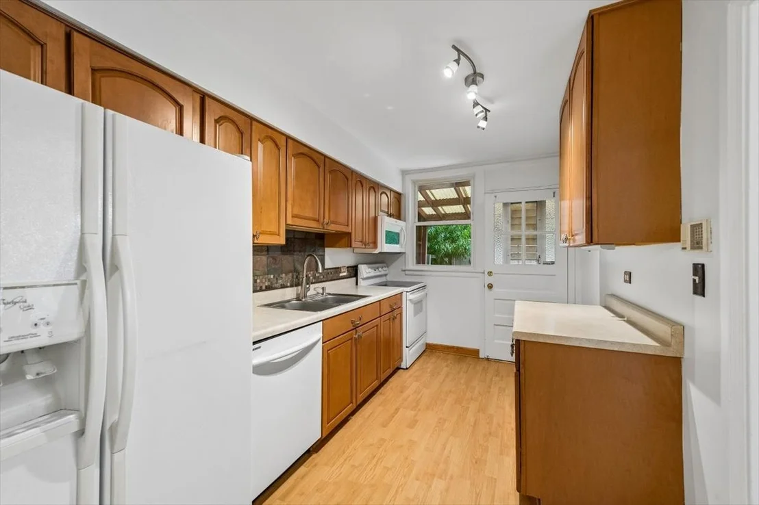 Photo of 533 Dodge Avenue