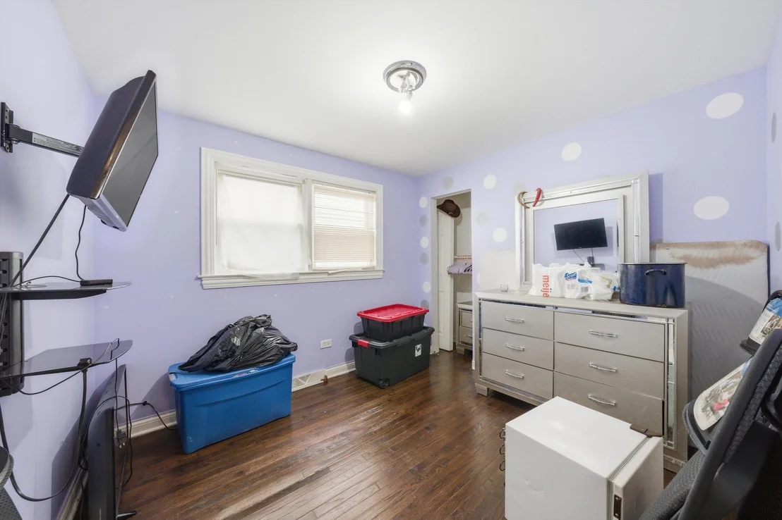 Photo of 1221 W 97th Place