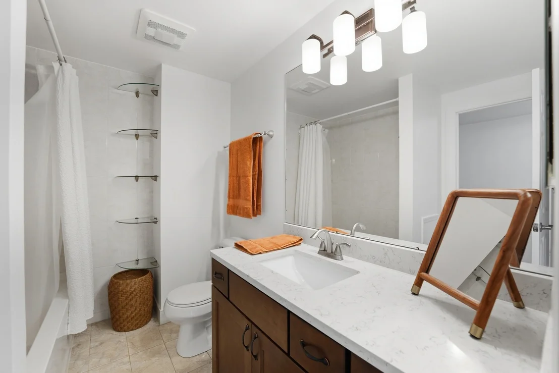 Photo of 710 Bayside Court