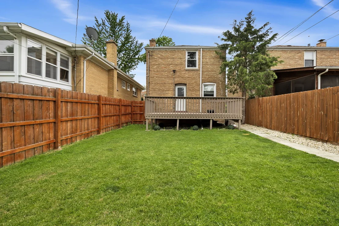 Photo of 4237 Park Avenue