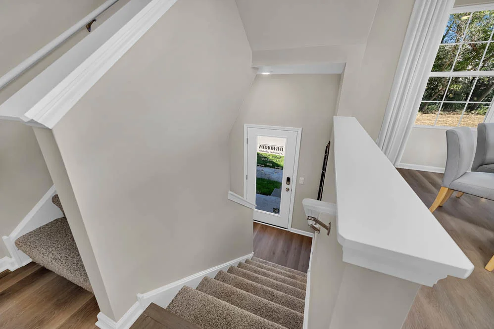 Photo of 1301 Foxglove Drive