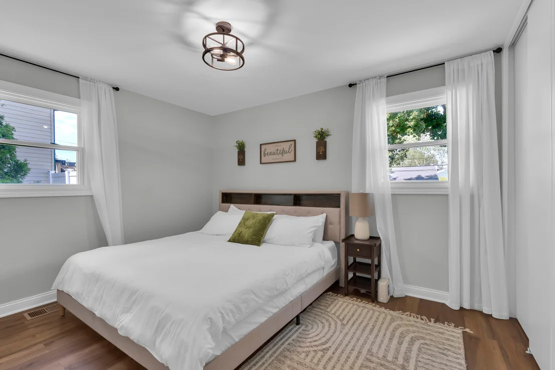Photo of 3712 Wren Lane