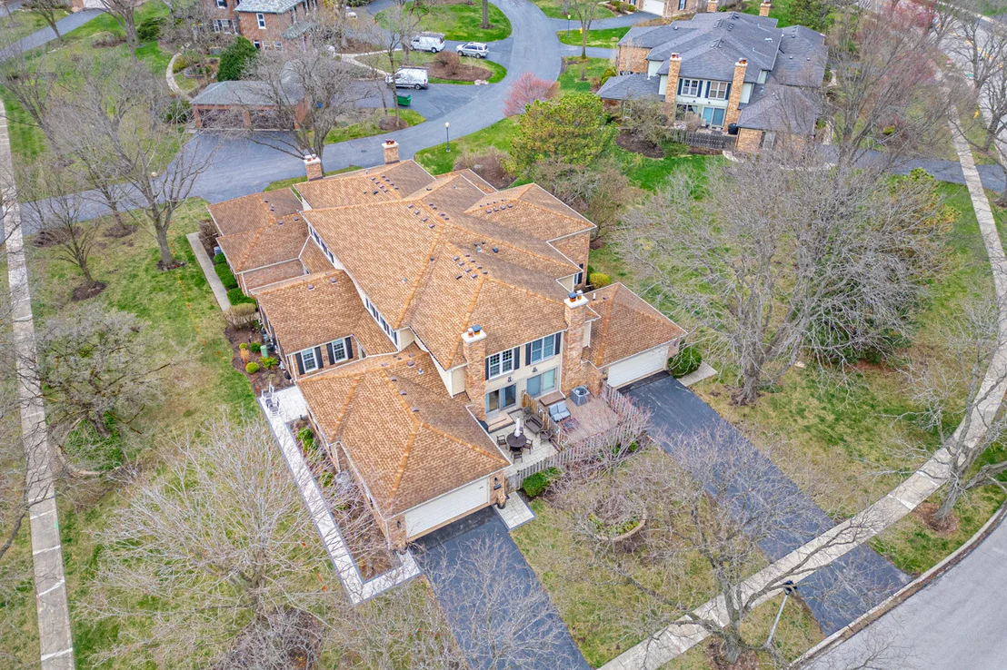 Photo of 1122 Creekside Drive