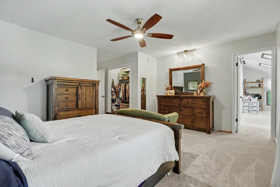 Photo of 1 James Court