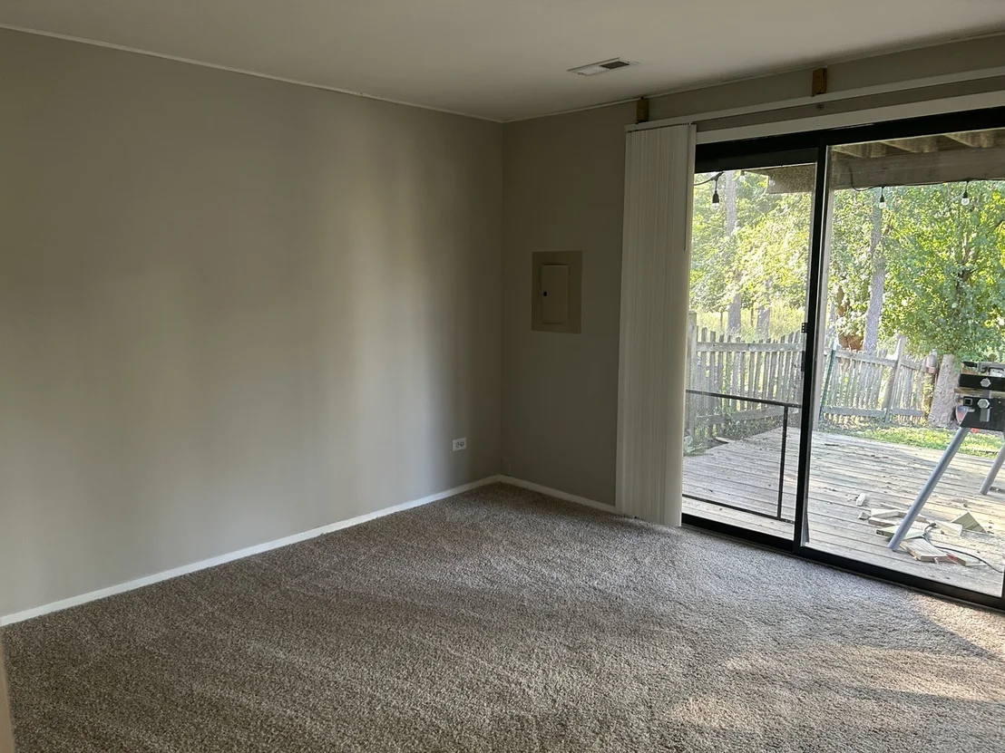 Photo of 1116 STRATFORD Lane
