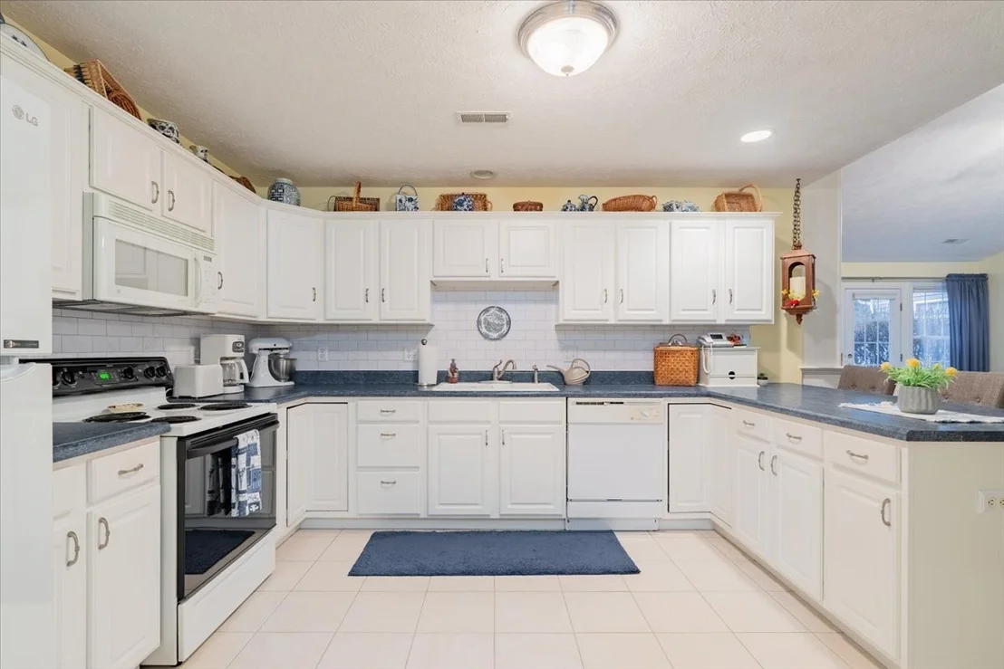 Photo of 16 Grape Vine Lane