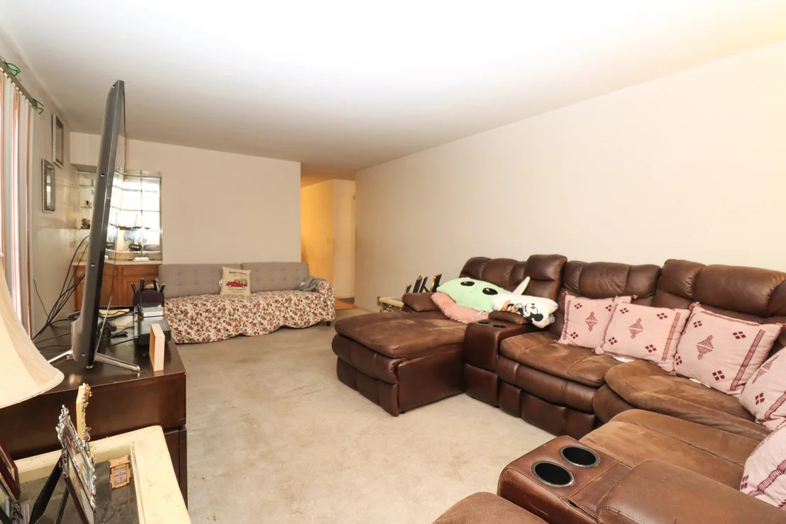 Photo of 35 Meyerson Way