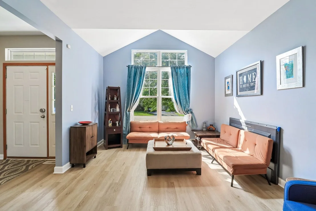 Photo of 1077 Neuhaven Drive